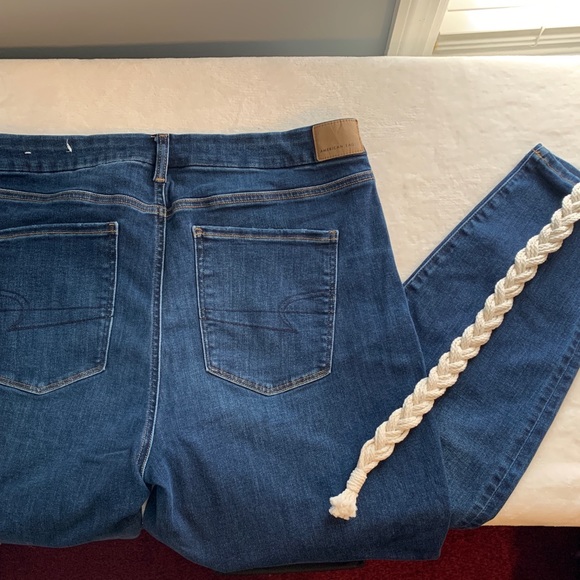 American Eagle Outfitters Denim - American Eagle Curvy High Rise Jegging Ne(x)t Level Stretch Size 18 Regular